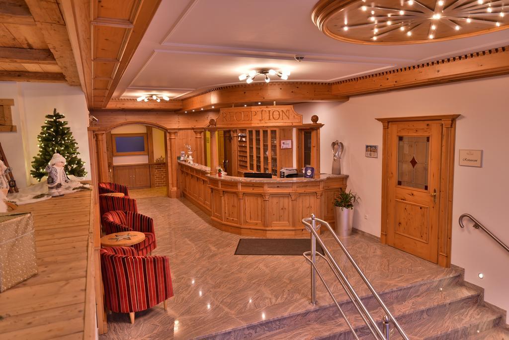 Hotel Wender Vehlberg ภายนอก รูปภาพ