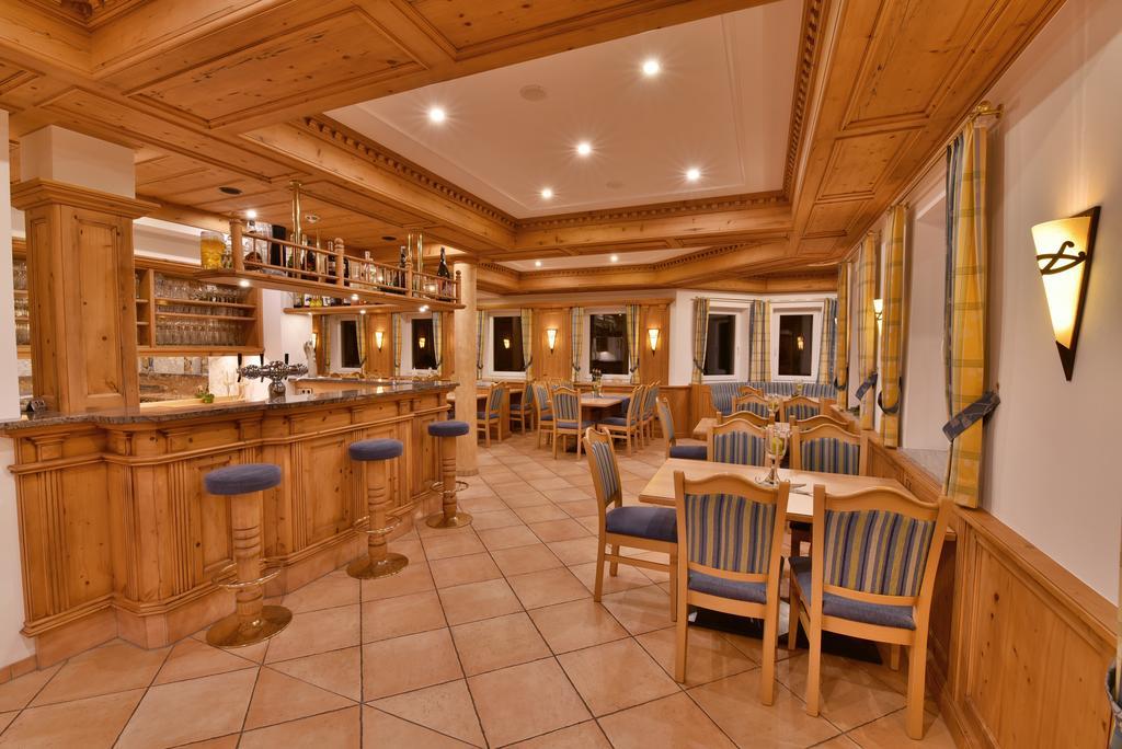 Hotel Wender Vehlberg ภายนอก รูปภาพ