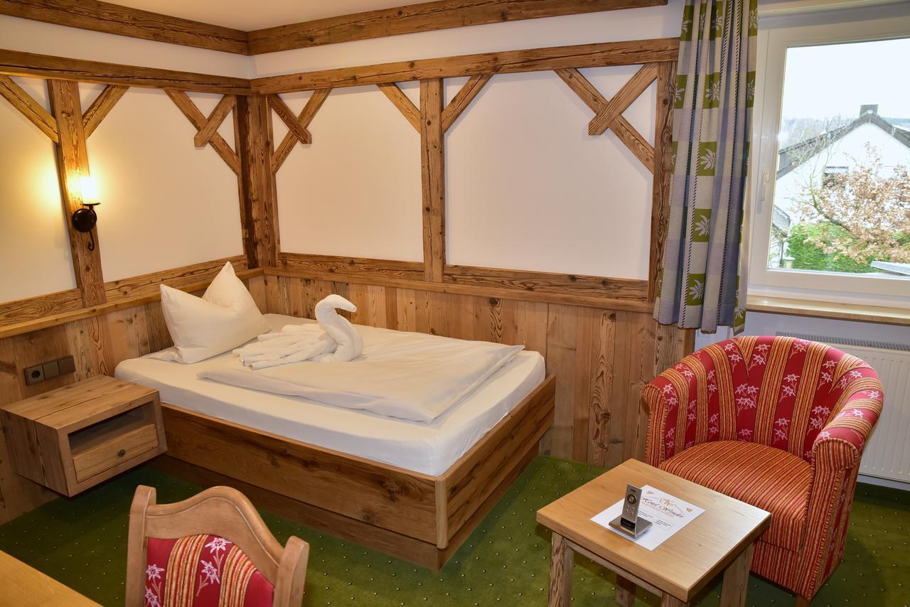 Hotel Wender Vehlberg ภายนอก รูปภาพ