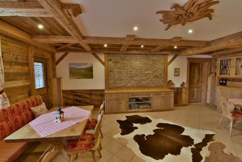 Hotel Wender Vehlberg ภายนอก รูปภาพ