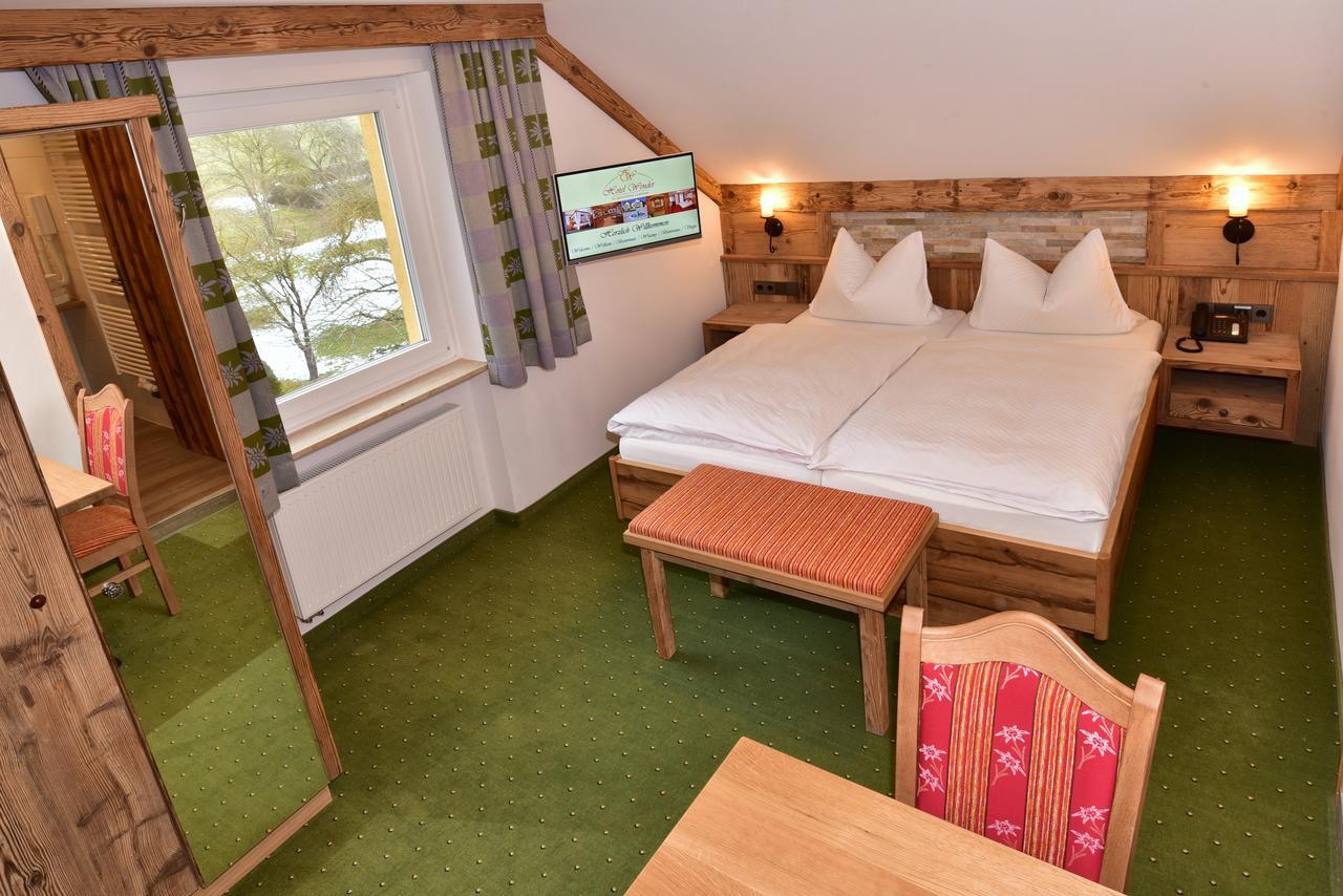 Hotel Wender Vehlberg ภายนอก รูปภาพ