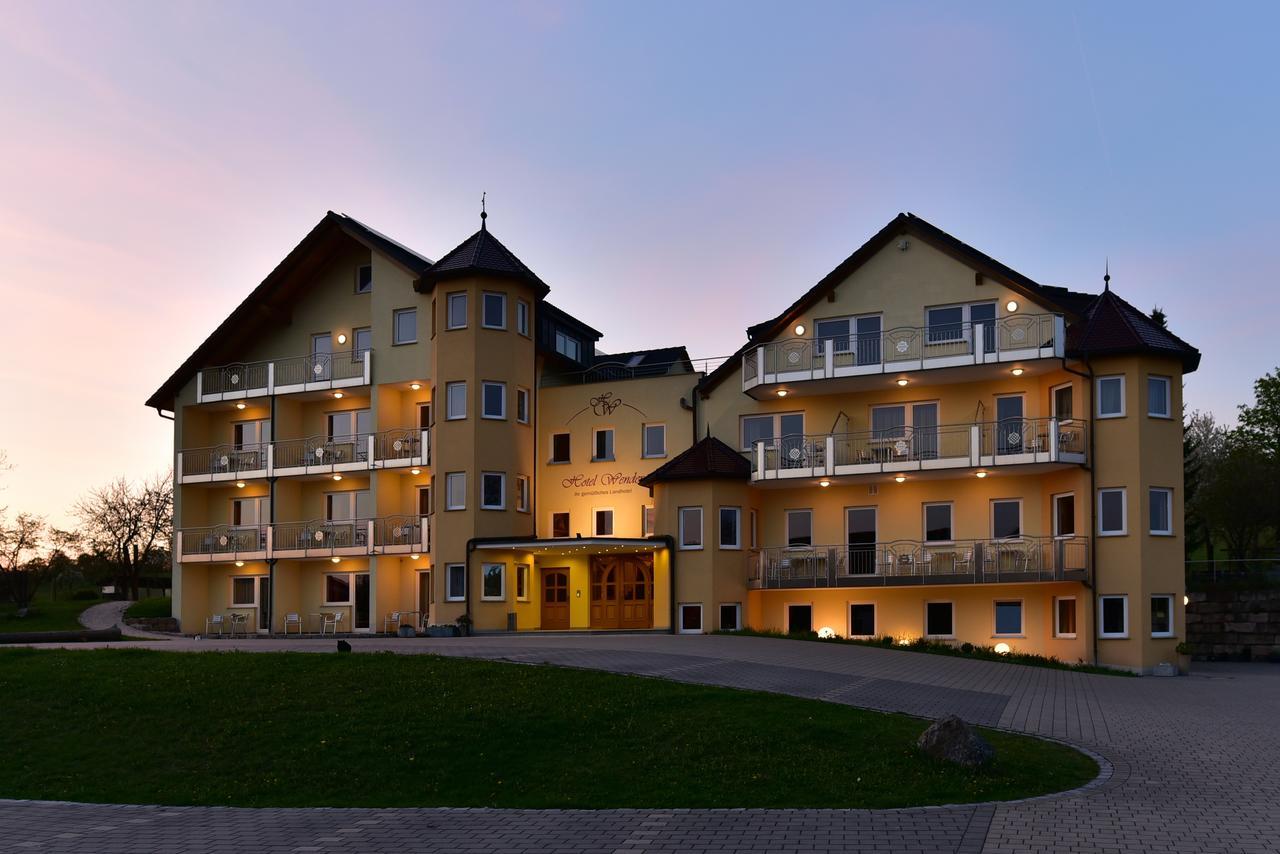 Hotel Wender Vehlberg ภายนอก รูปภาพ