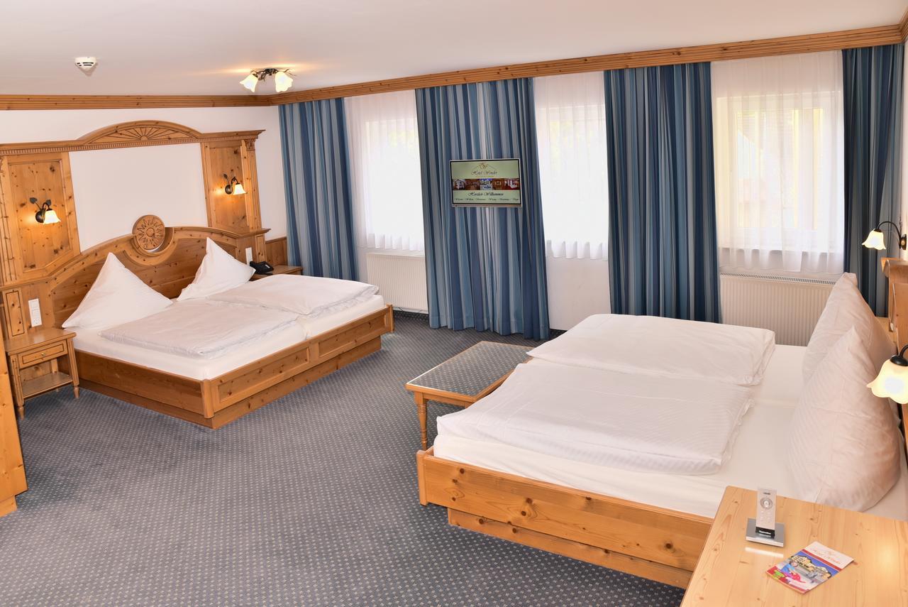 Hotel Wender Vehlberg ภายนอก รูปภาพ