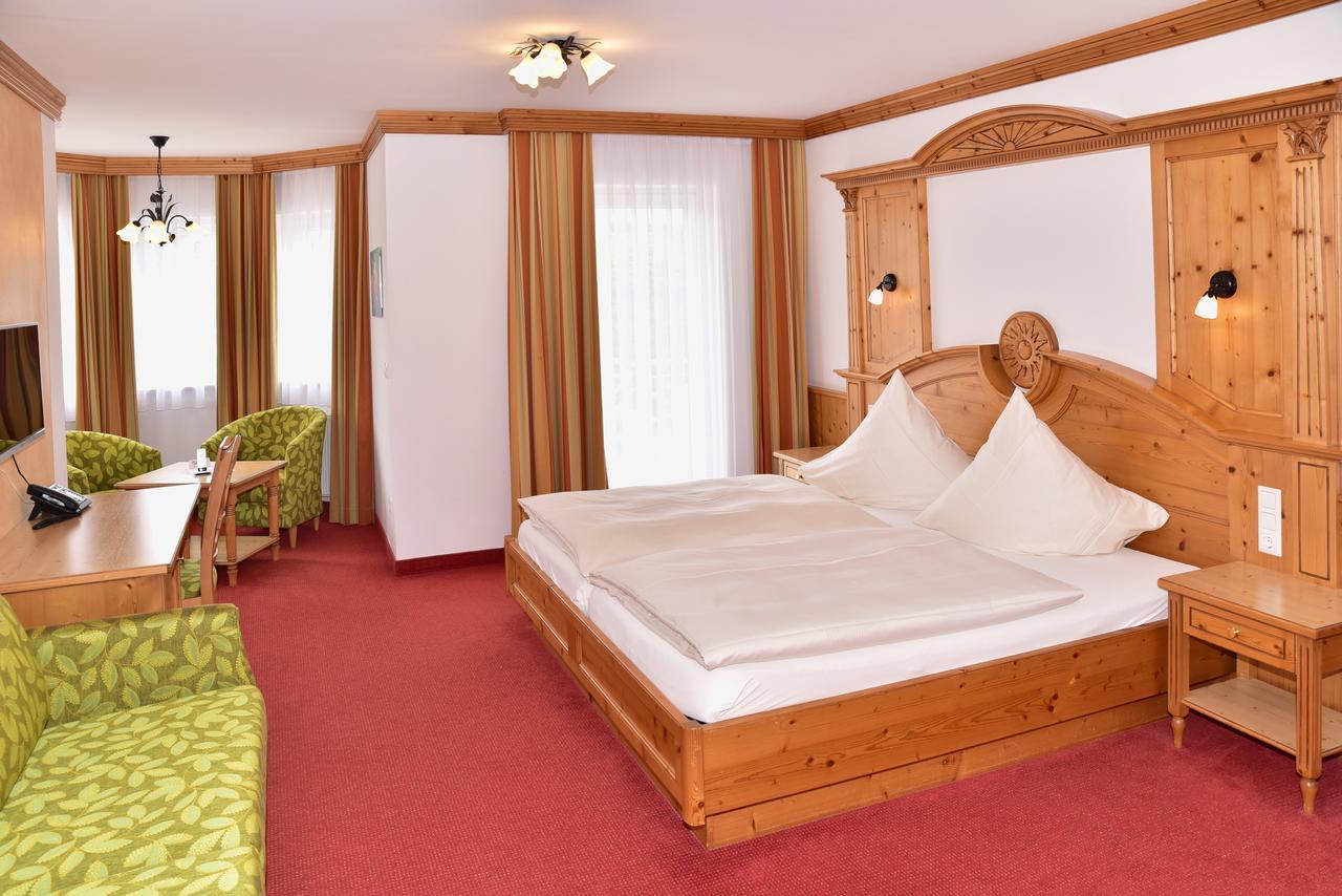 Hotel Wender Vehlberg ภายนอก รูปภาพ