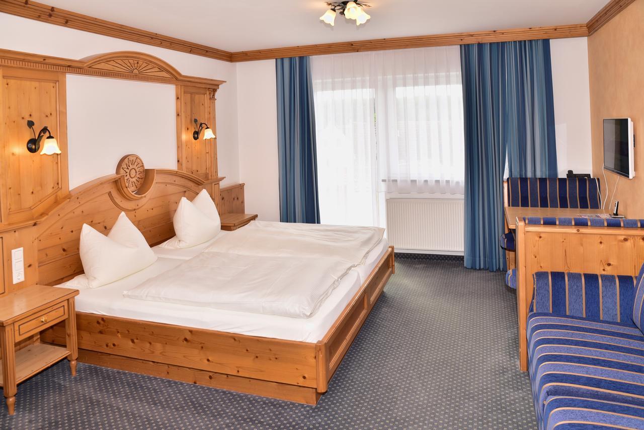 Hotel Wender Vehlberg ภายนอก รูปภาพ